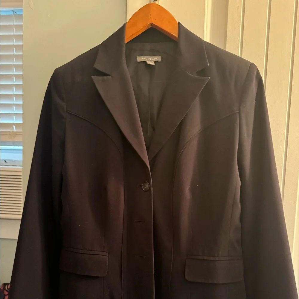 Black blazer - Picture 3 of 3
